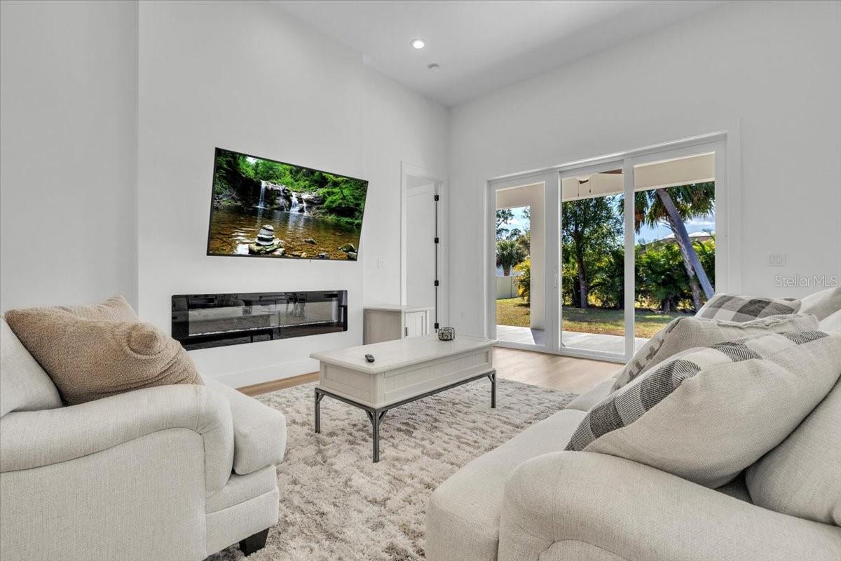 Single Family Residence at 3083 JEANNIN DR, NORTH PORT, photo 6 of 39