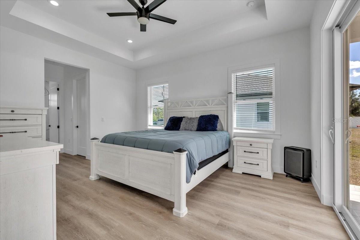 Single Family Residence at 3083 JEANNIN DR, NORTH PORT, photo 16 of 39