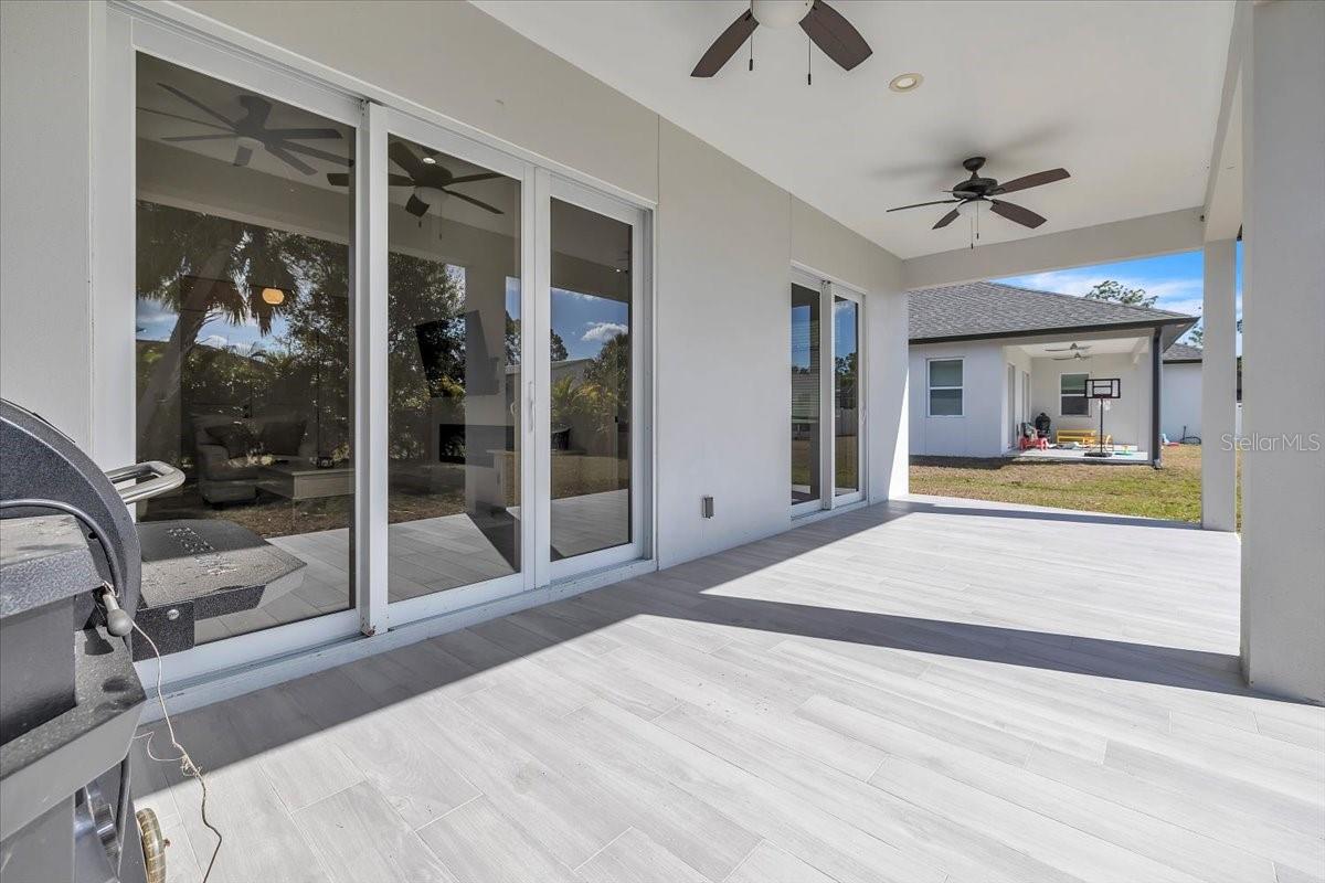 Single Family Residence at 3083 JEANNIN DR, NORTH PORT, photo 31 of 39
