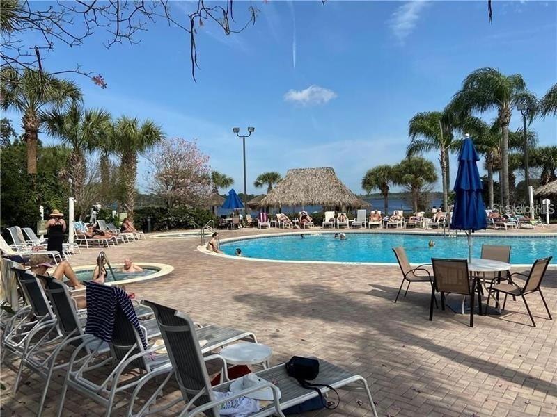 Enjoy the Sun - 602 NEW PROVIDENCE PROMENADE #17602, DAVENPORT