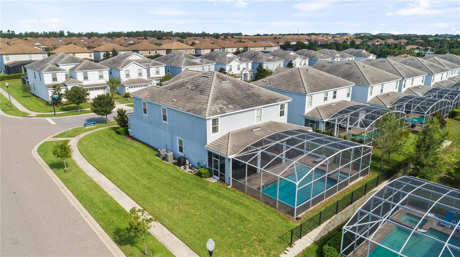 PRIVATE ENCLOSED POOL - 9098 HAZARD ST, DAVENPORT