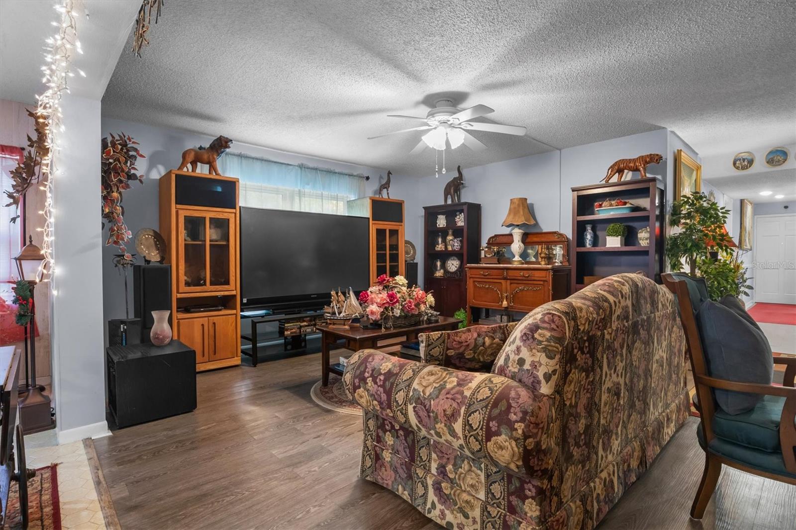 Living Room - 400 EL CAMINO DR #210, WINTER HAVEN