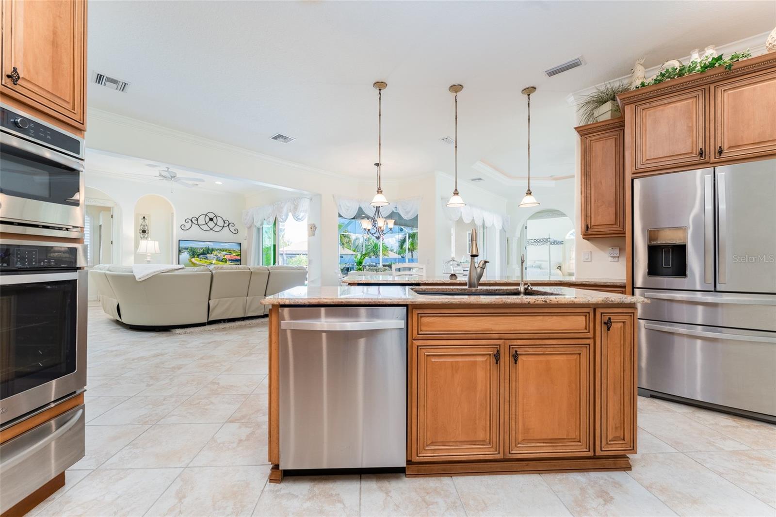 Single Family Residence at 10544 POUGHKEEPSIE CIR, PORT CHARLOTTE, photo 18 of 99