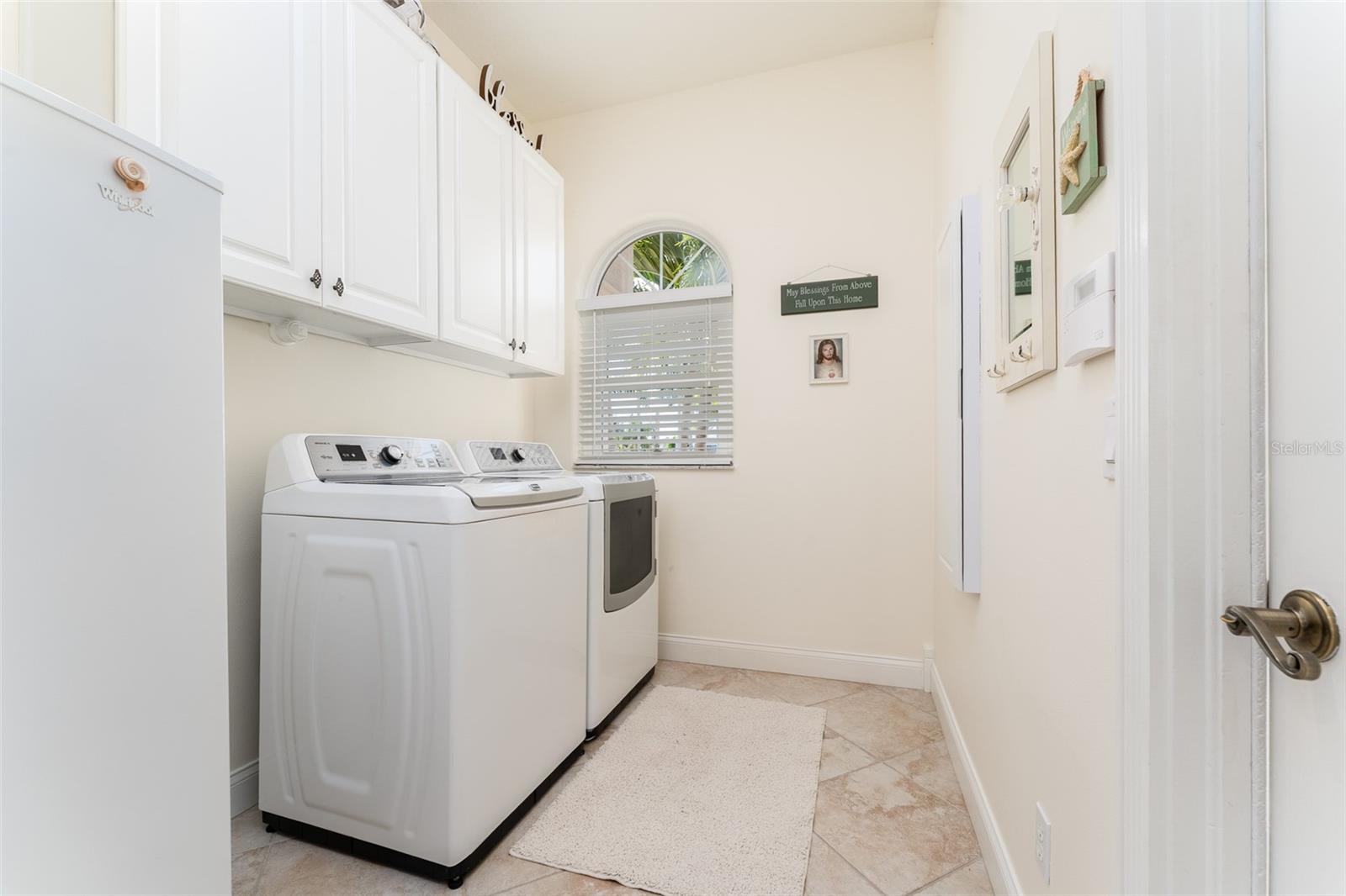 Single Family Residence at 10544 POUGHKEEPSIE CIR, PORT CHARLOTTE, photo 20 of 99