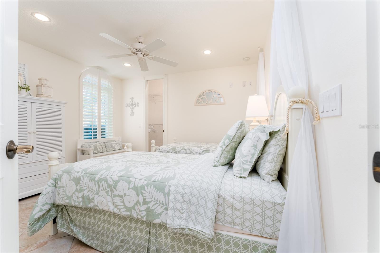 Single Family Residence at 10544 POUGHKEEPSIE CIR, PORT CHARLOTTE, photo 34 of 99