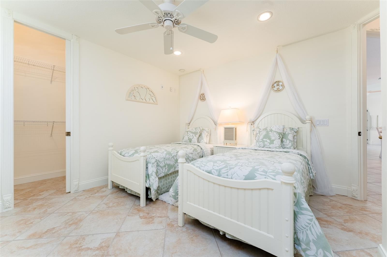 Single Family Residence at 10544 POUGHKEEPSIE CIR, PORT CHARLOTTE, photo 35 of 99