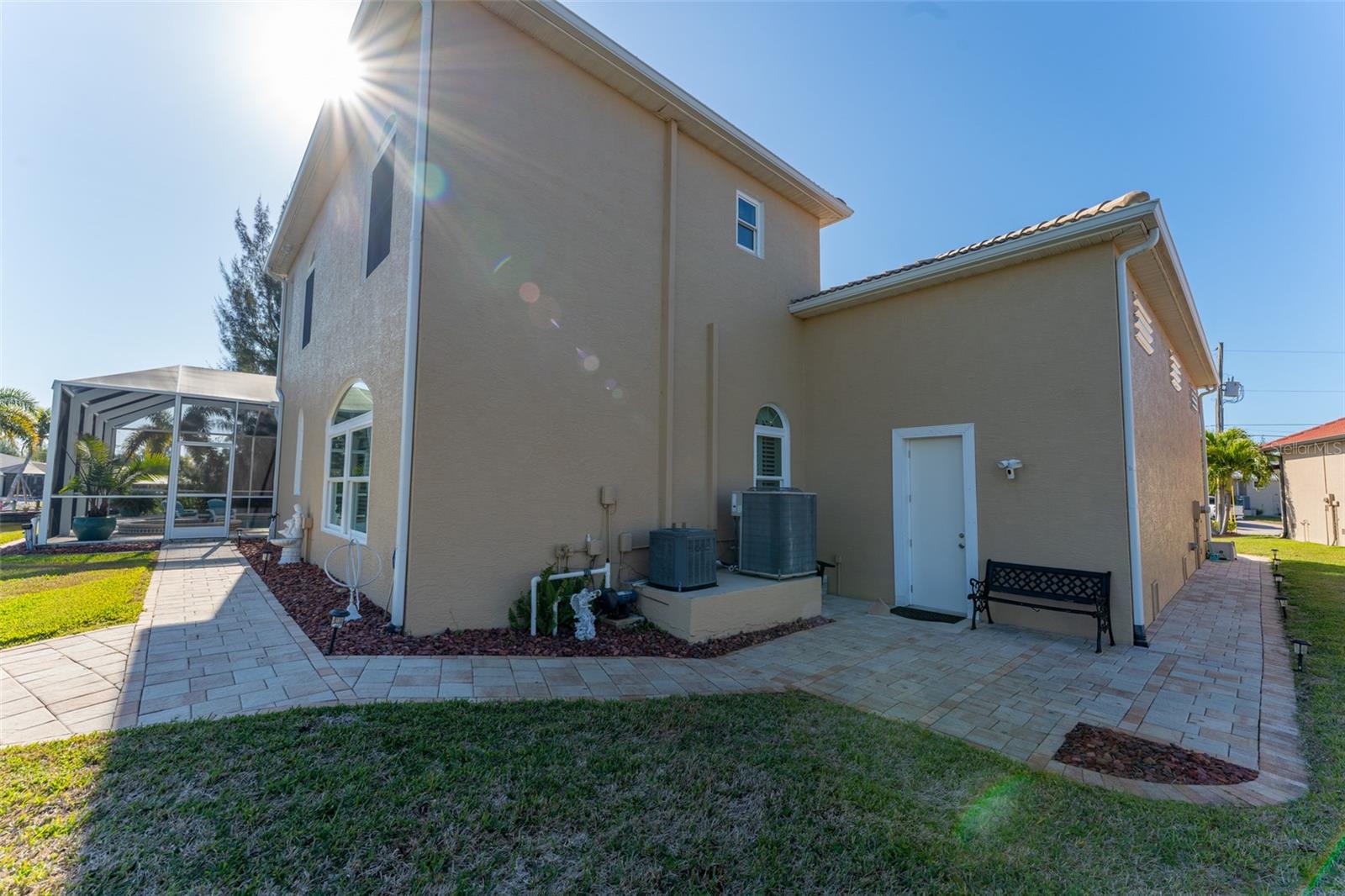 Single Family Residence at 10544 POUGHKEEPSIE CIR, PORT CHARLOTTE, photo 74 of 99