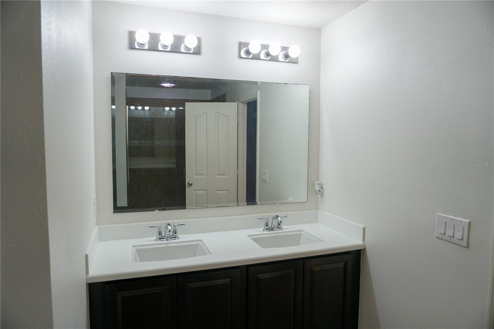 master bathroom - 2936 BOATING BLVD, KISSIMMEE