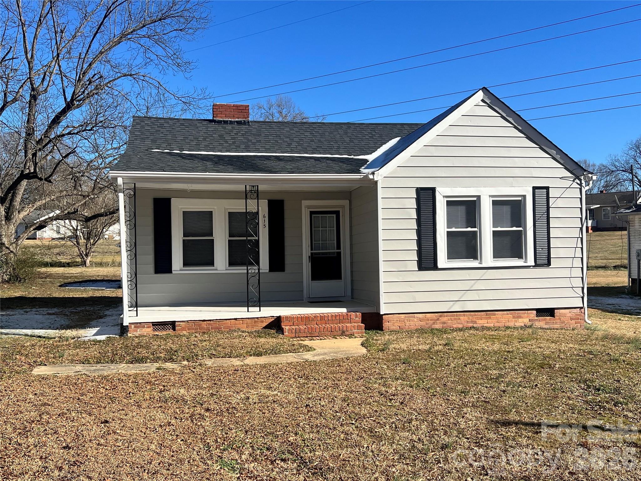Welcome Home - 615 Arlington Avenue, Albemarle