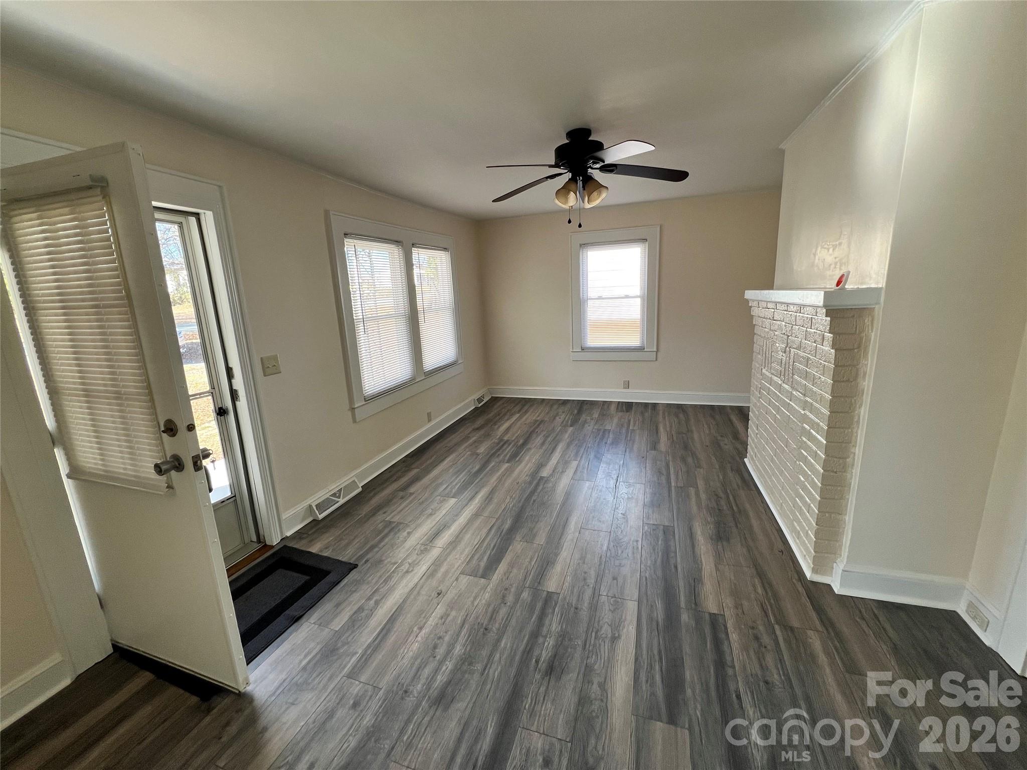 Living Room - 615 Arlington Avenue, Albemarle
