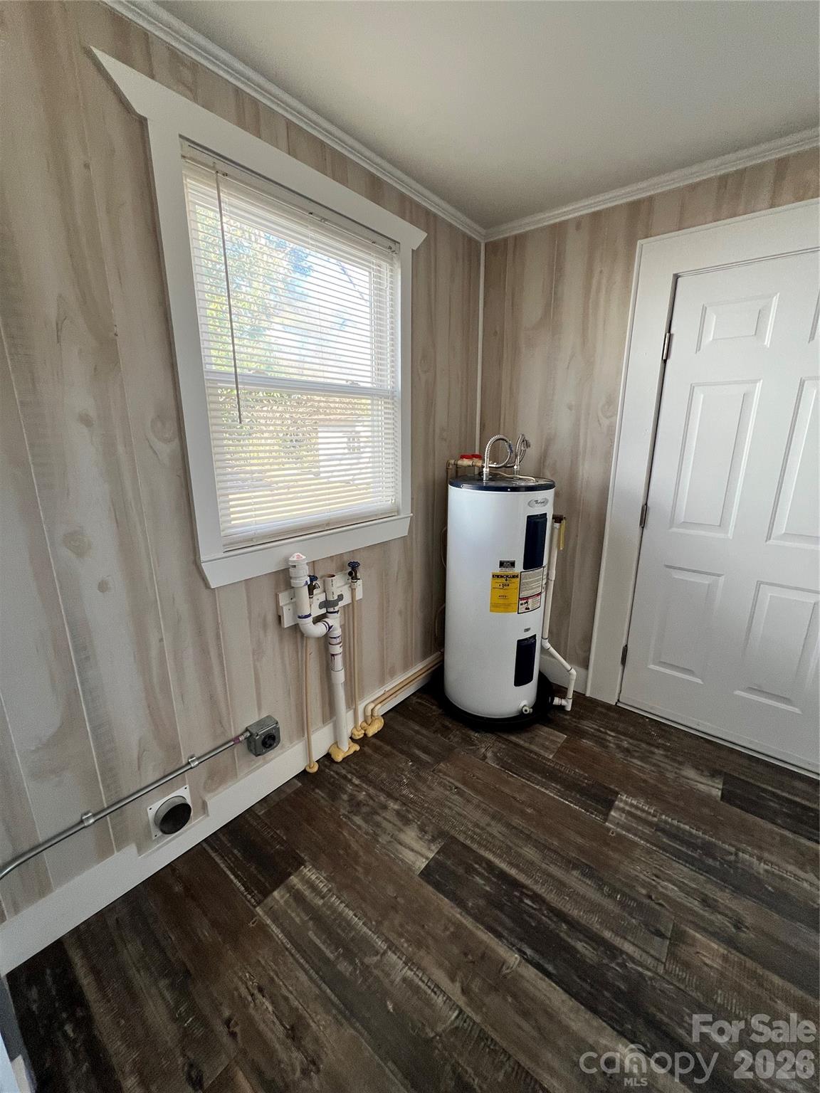 Utility Room - 615 Arlington Avenue, Albemarle