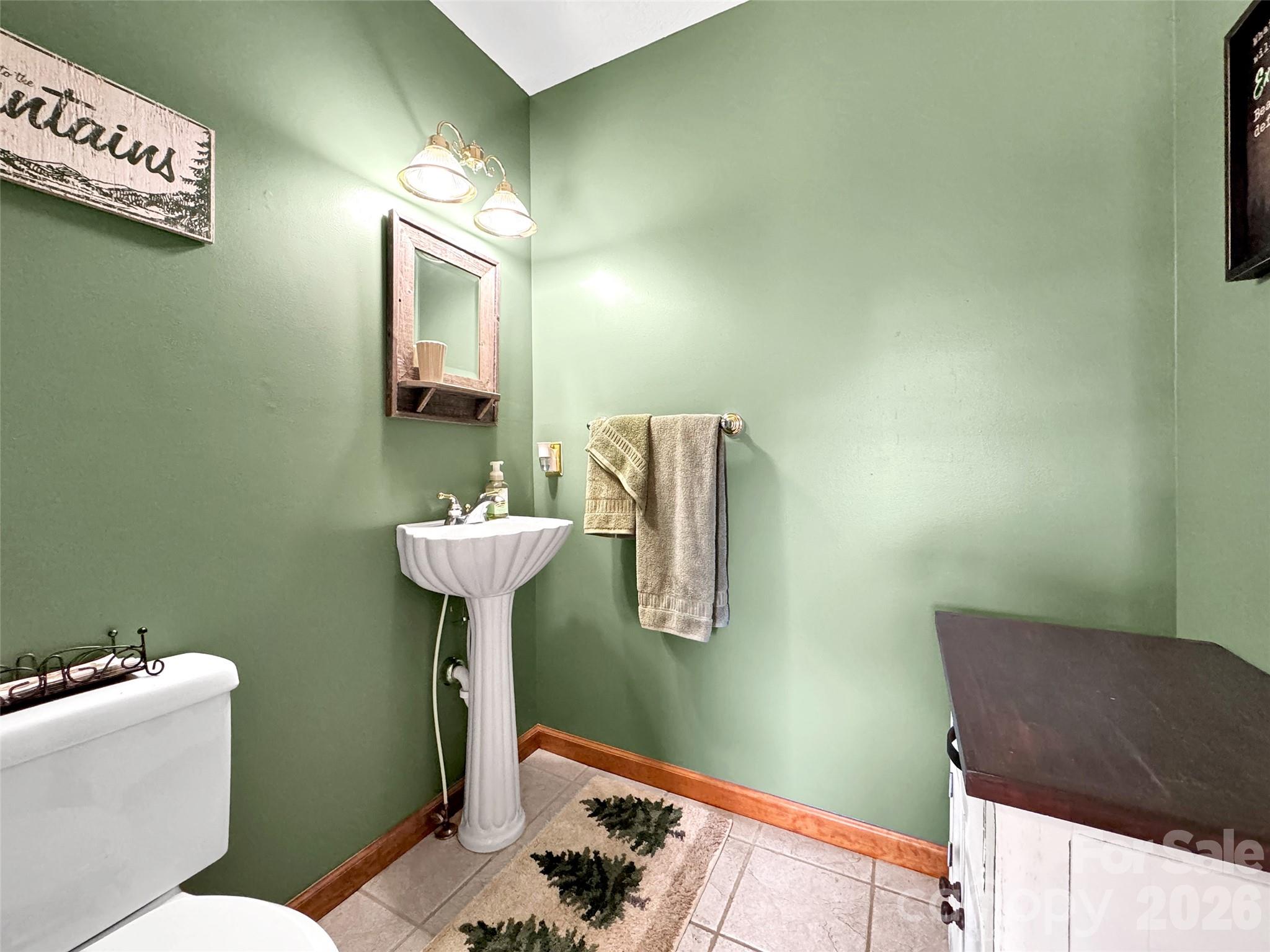 Single Family Residence at 371 Falcon Ridge Drive, Waynesville, photo 26 of 48
