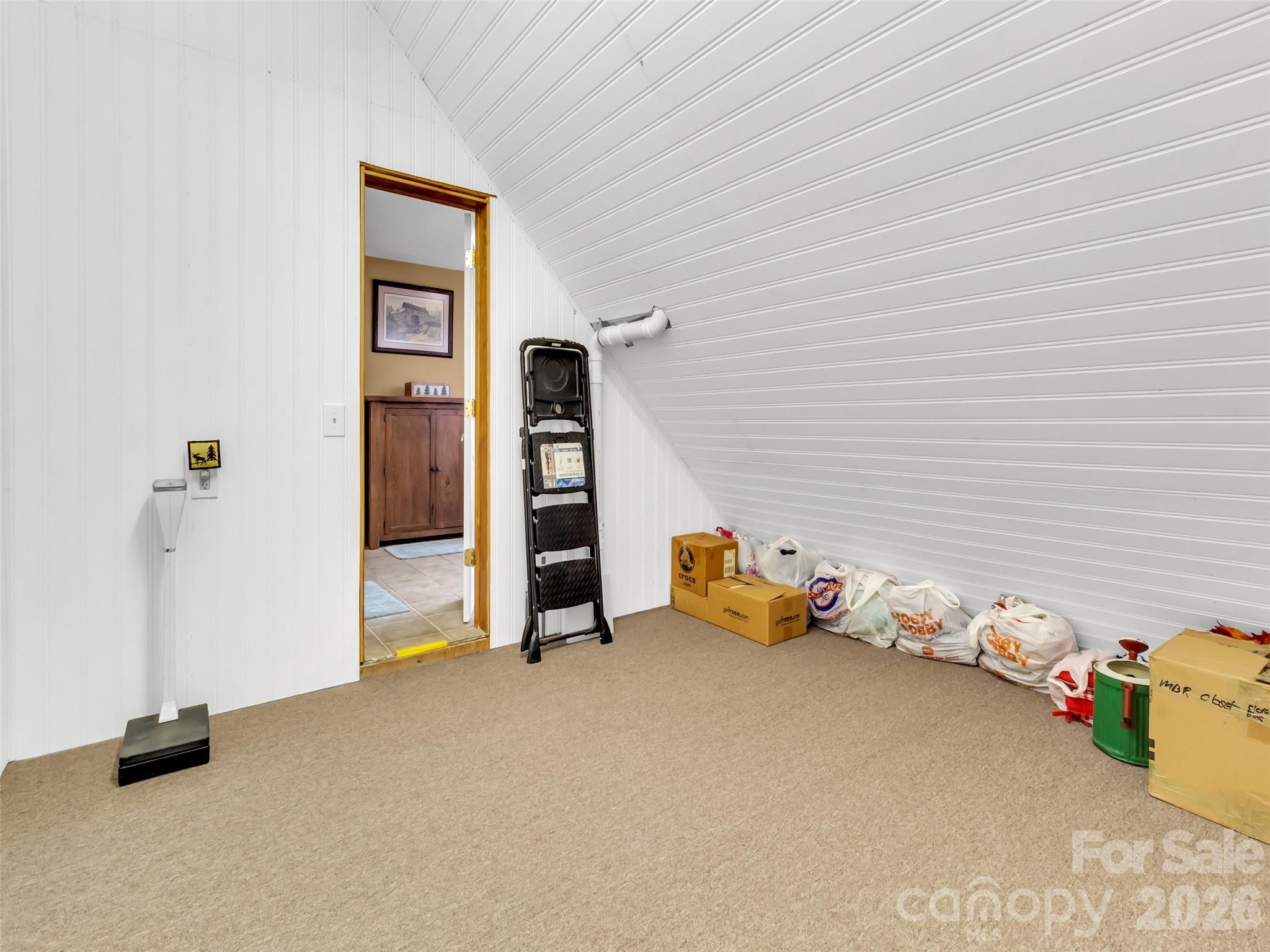 Single Family Residence at 371 Falcon Ridge Drive, Waynesville, photo 33 of 48