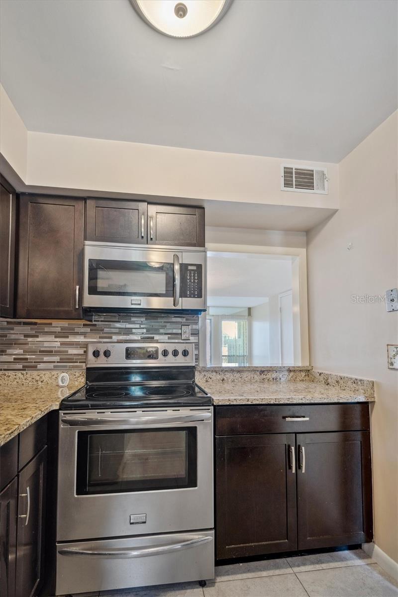Condominium at 44 CLUB HOUSE DR #105, PALM COAST, photo 7 of 34