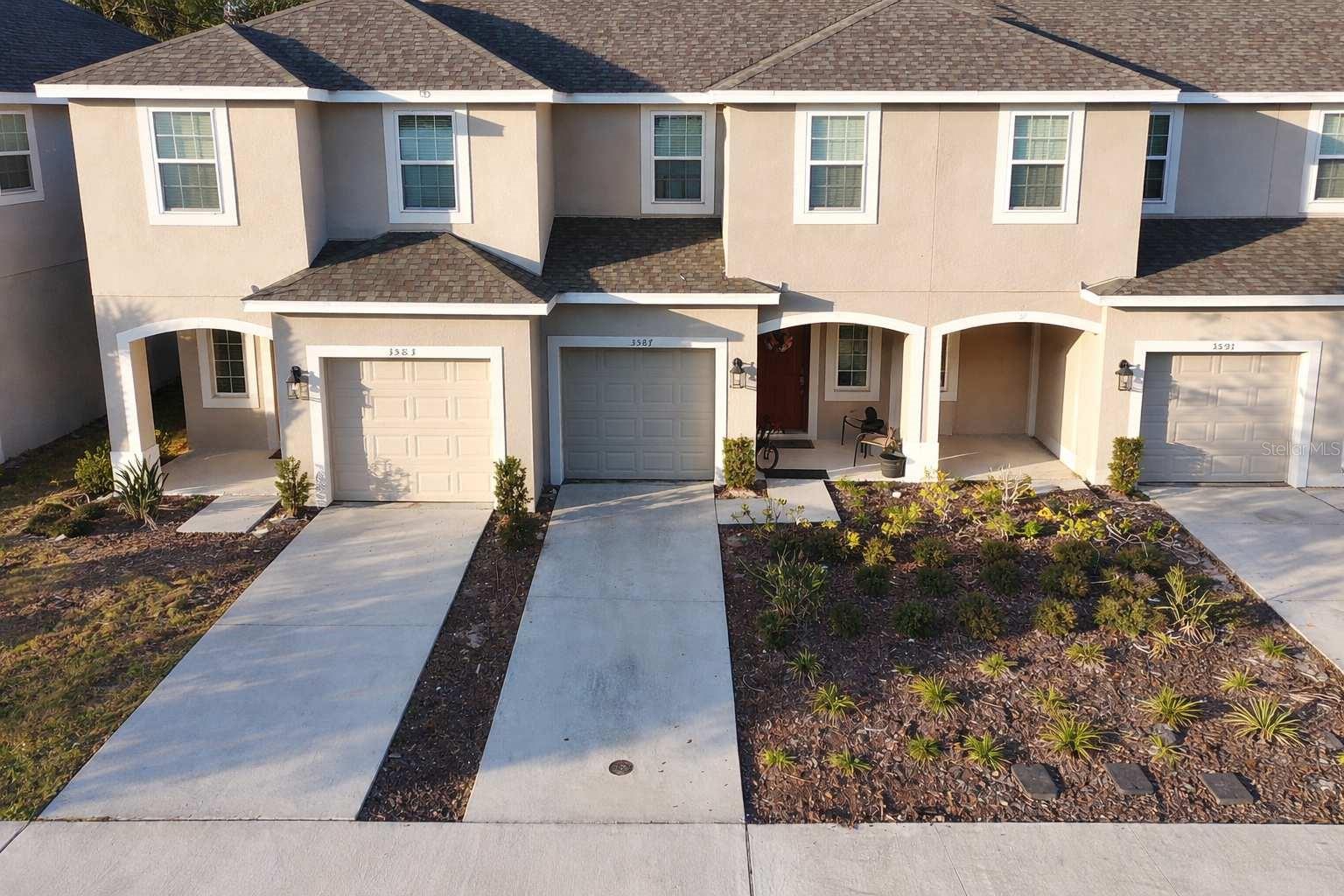 Townhouse at 3587 DAVENPORT CREEK CT, KISSIMMEE, photo 2 of 22
