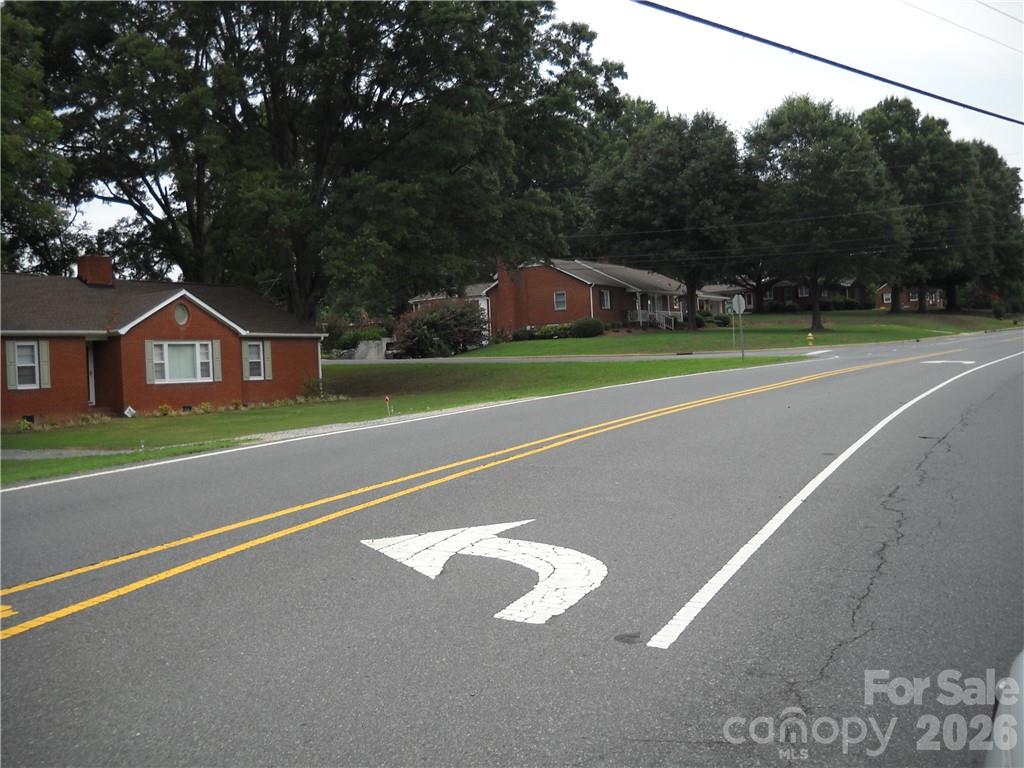 Lot at 9007 Beatties Ford Road, Huntersville, photo 3 of 11