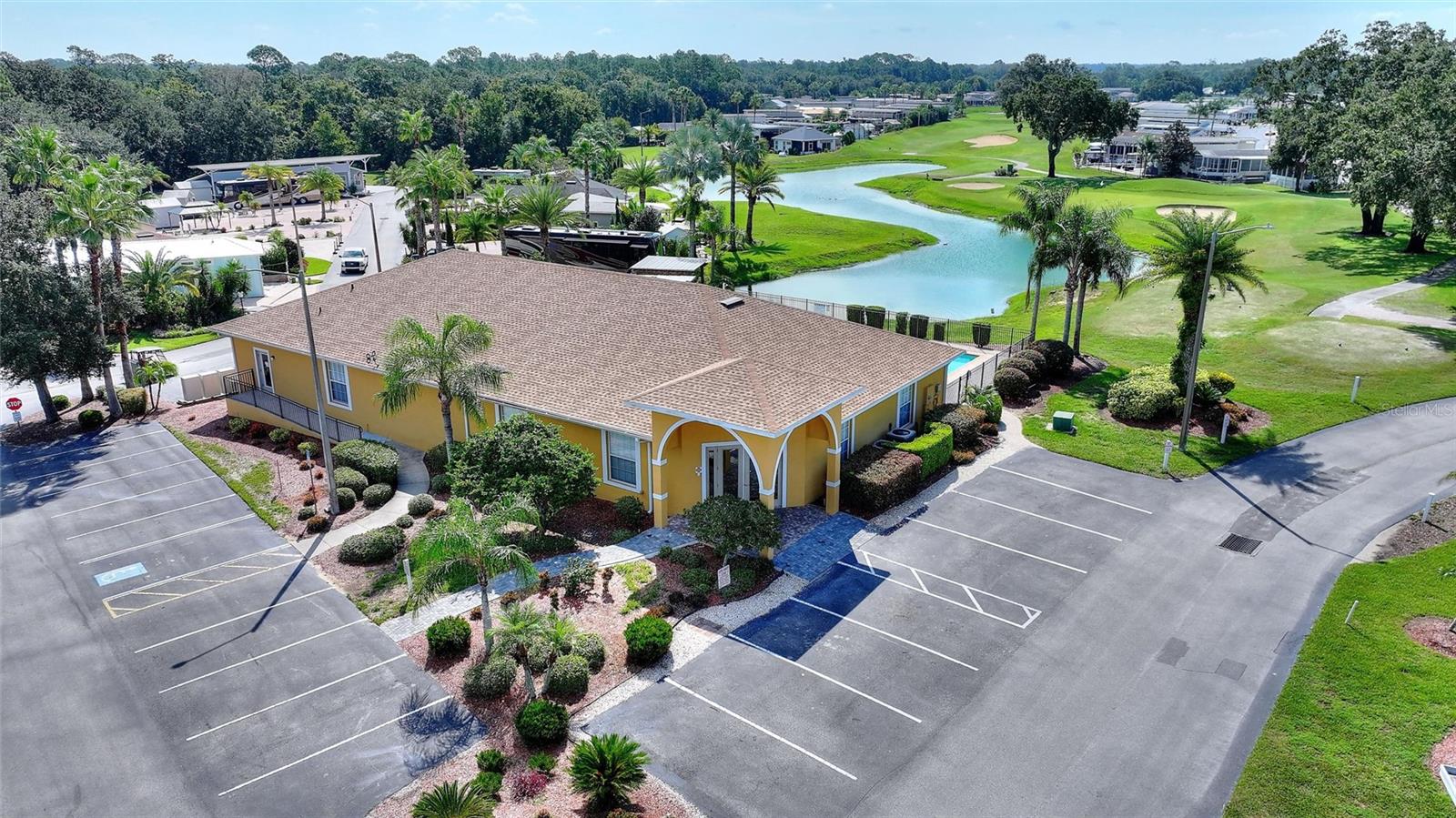 Regal Pointe Clubhouse, Fitness Center - 2253 ST GEORGE DR, DAVENPORT