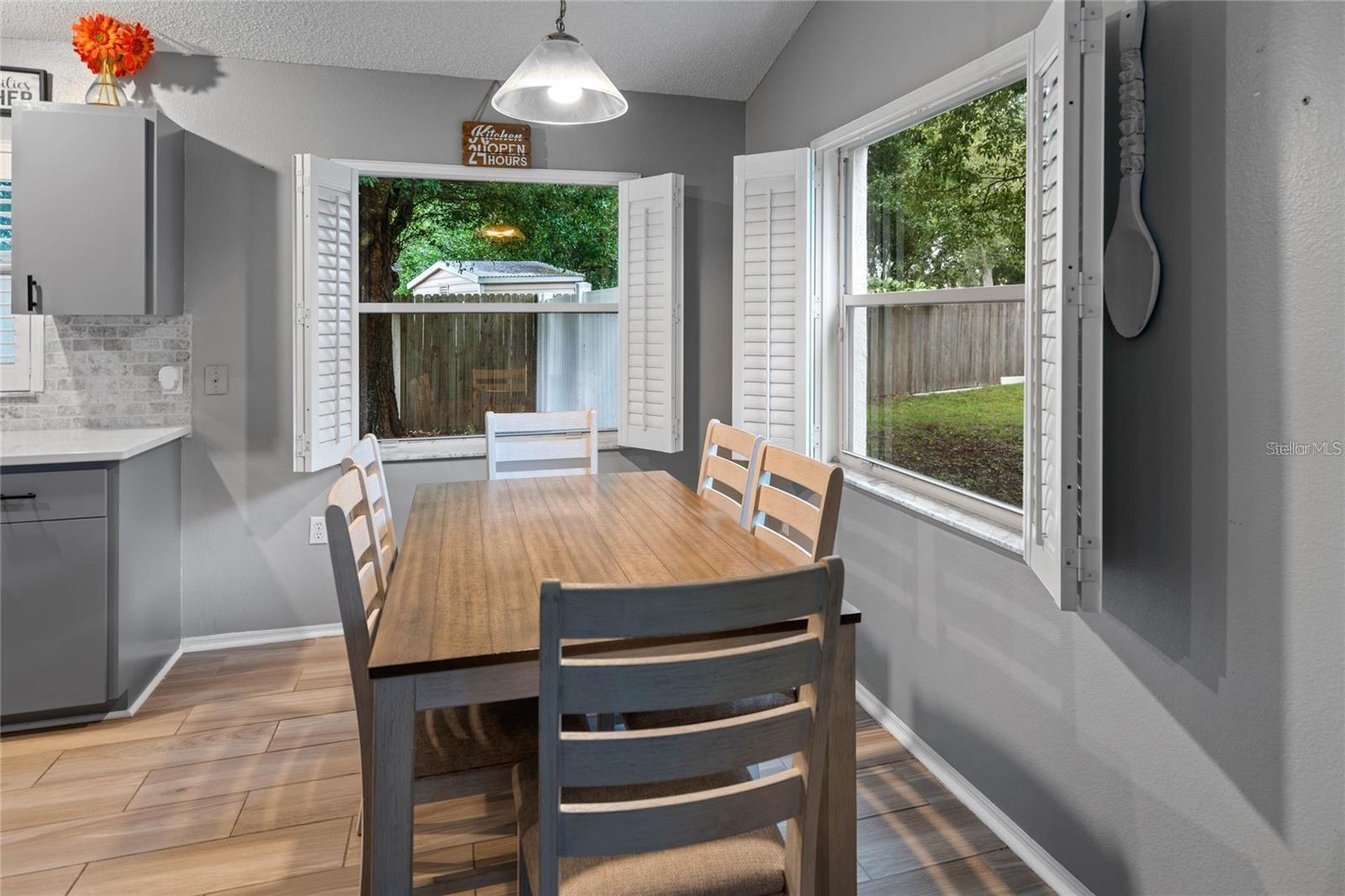 Single Family Residence at 541 HEATHER GLEN DR, WINTER HAVEN, photo 10 of 22