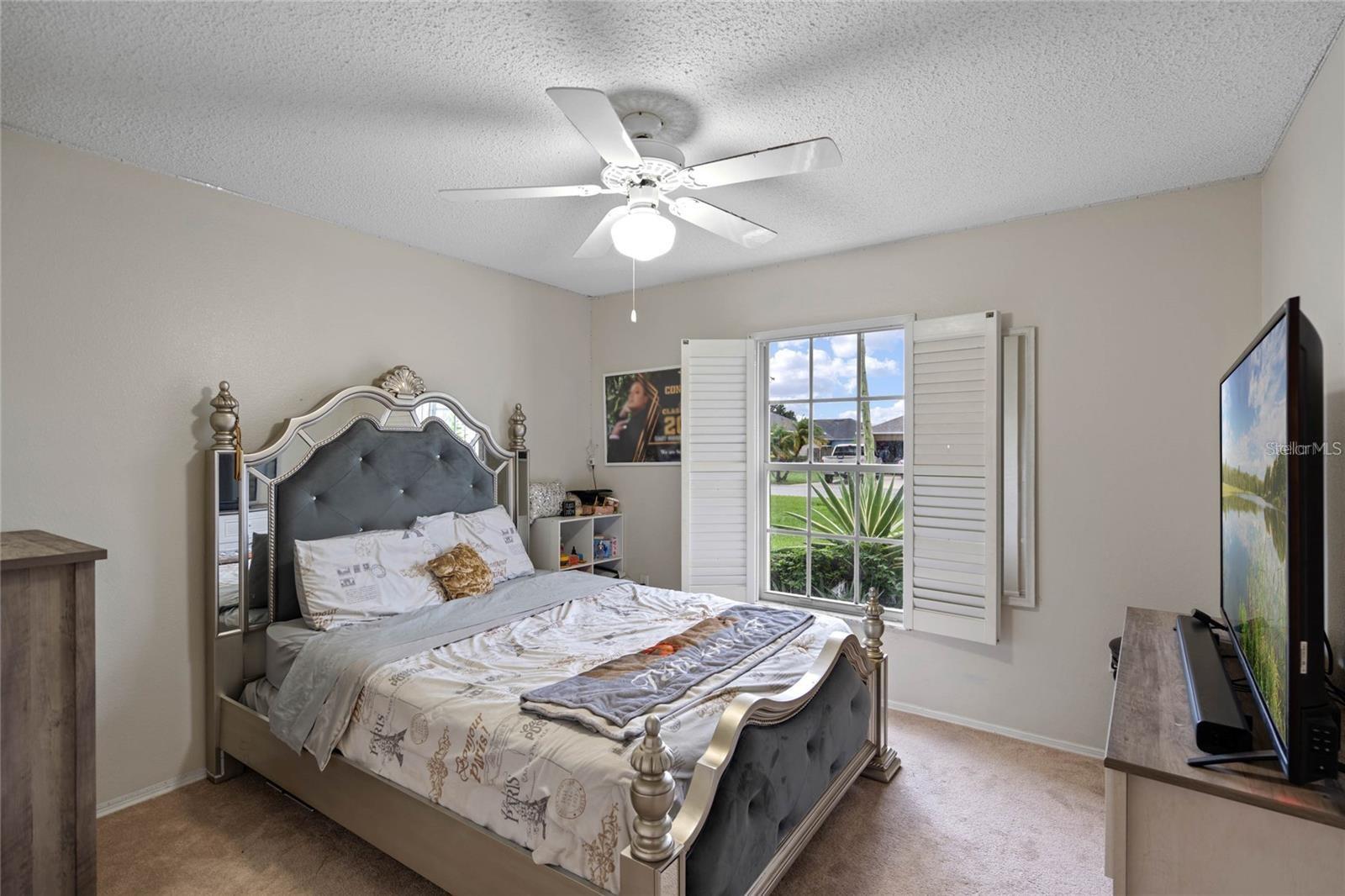 Single Family Residence at 541 HEATHER GLEN DR, WINTER HAVEN, photo 11 of 22