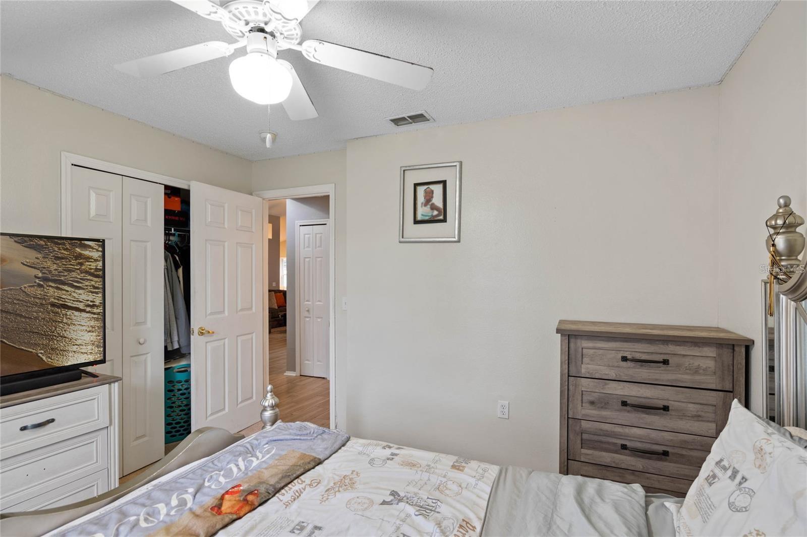 Single Family Residence at 541 HEATHER GLEN DR, WINTER HAVEN, photo 12 of 22