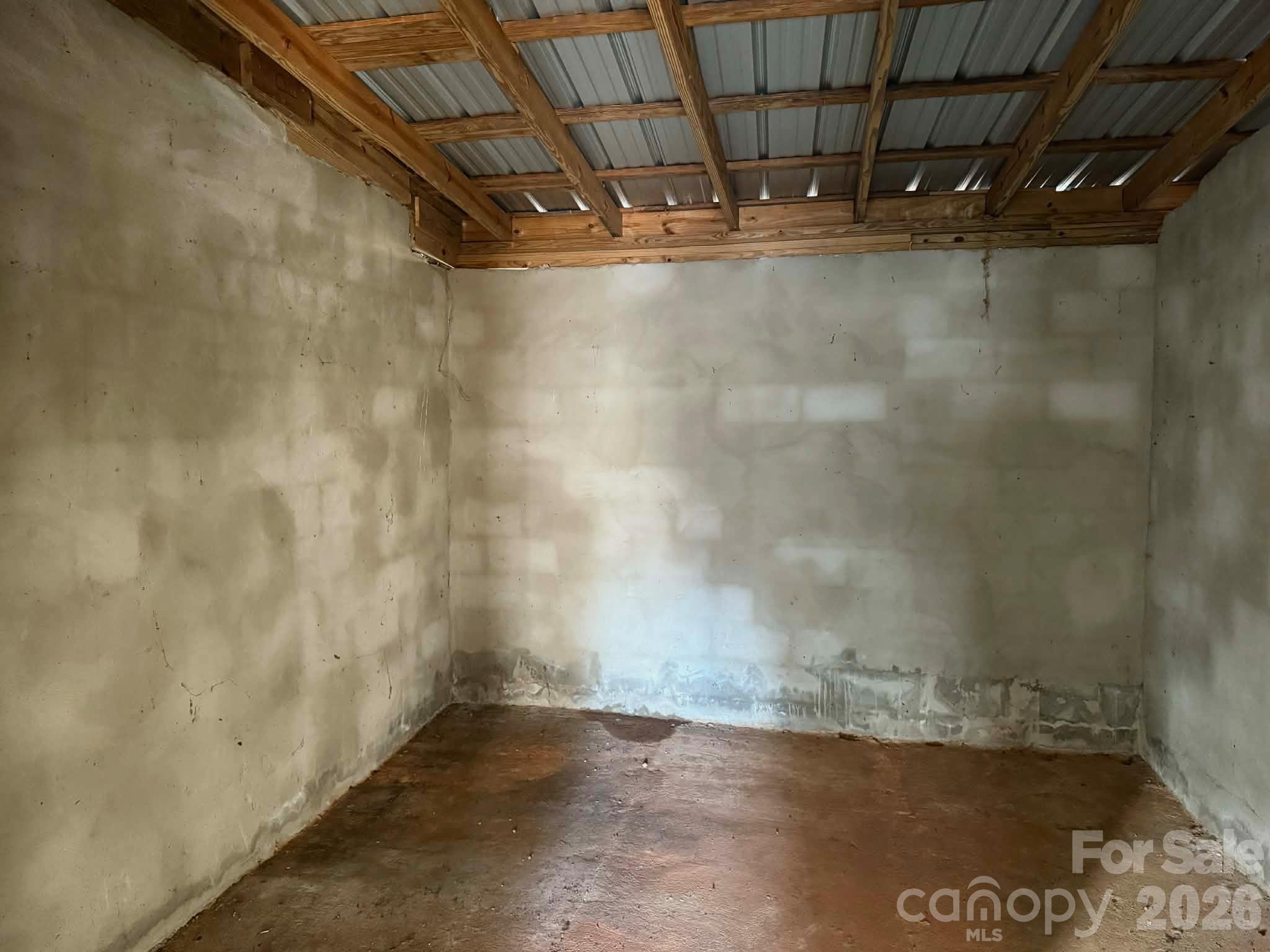Shop Storage Room - 1677 US 221A Highway, Forest City