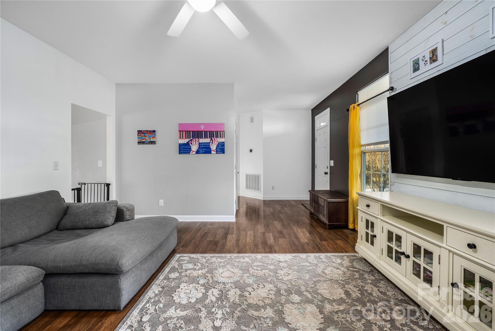 LR - 107 Barndale Drive, Troutman