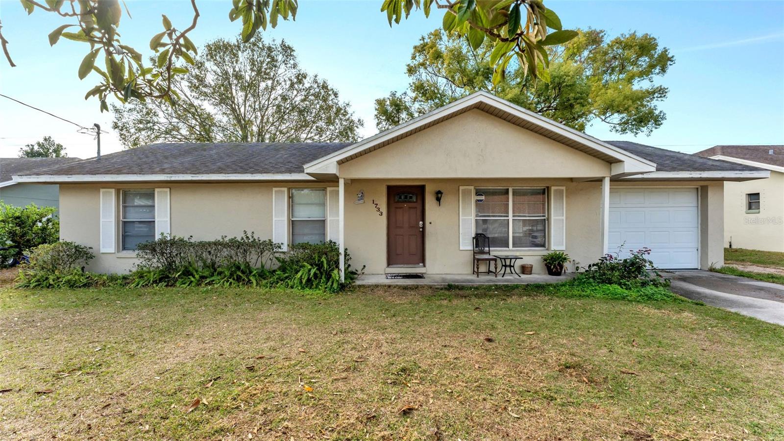 Single Family Residence at 1733 SANDALWOOD CIR SW, WINTER HAVEN, photo 2 of 23