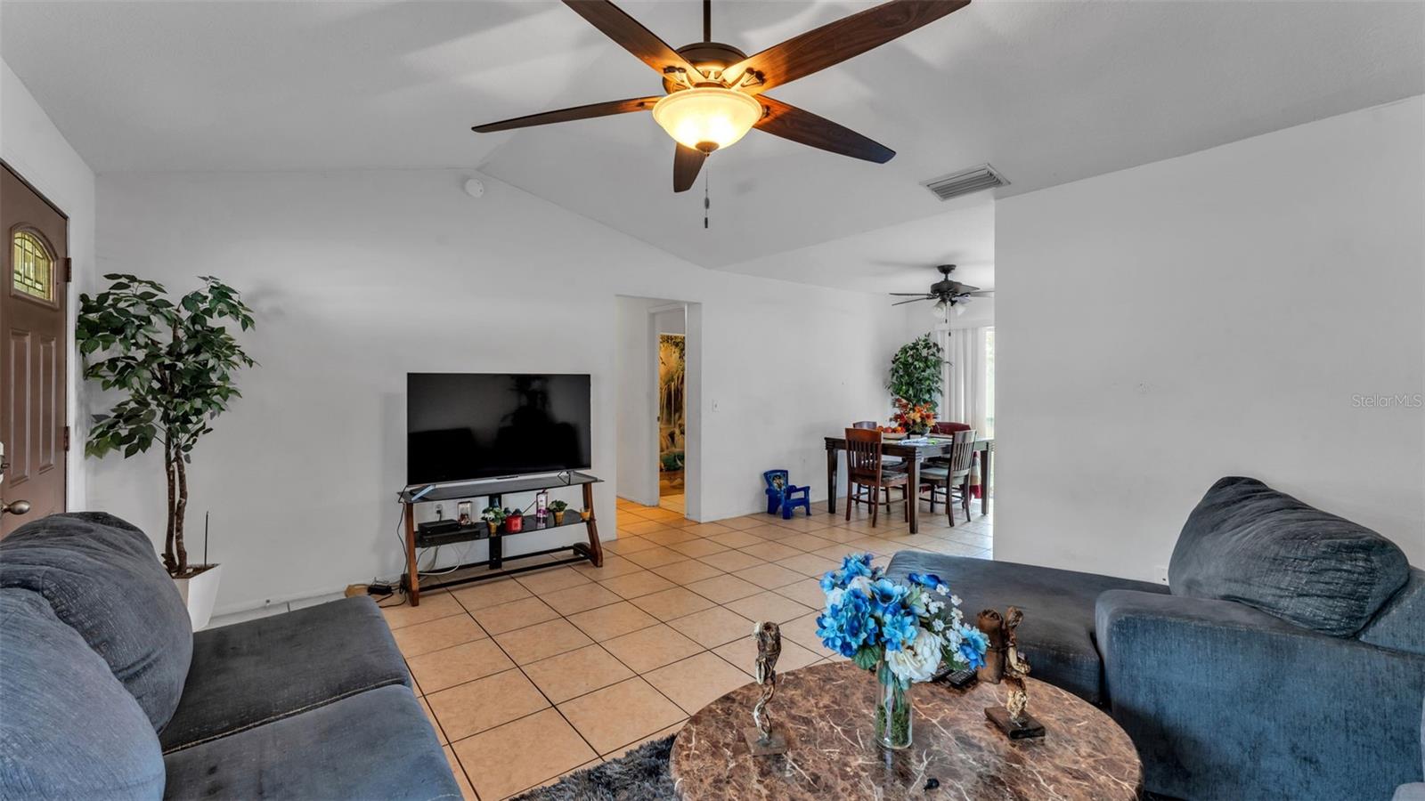 Single Family Residence at 1733 SANDALWOOD CIR SW, WINTER HAVEN, photo 5 of 23