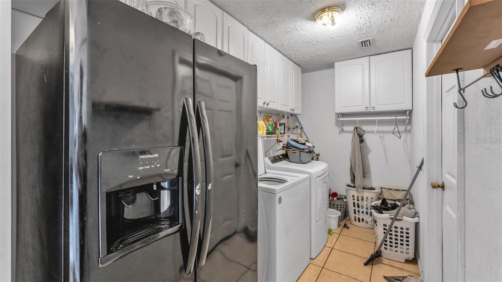 Single Family Residence at 1733 SANDALWOOD CIR SW, WINTER HAVEN, photo 11 of 23