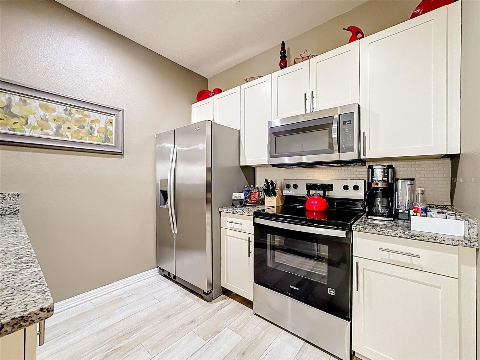 Townhouse at 8986 SHINE DR, KISSIMMEE, photo 15 of 63