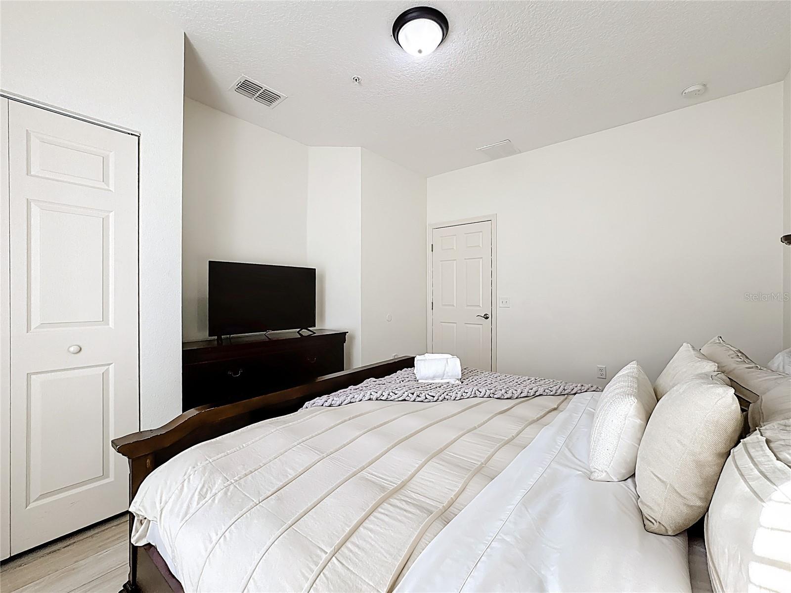 Townhouse at 8986 SHINE DR, KISSIMMEE, photo 26 of 63