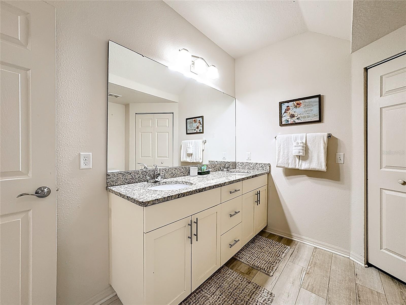 Townhouse at 8986 SHINE DR, KISSIMMEE, photo 43 of 63