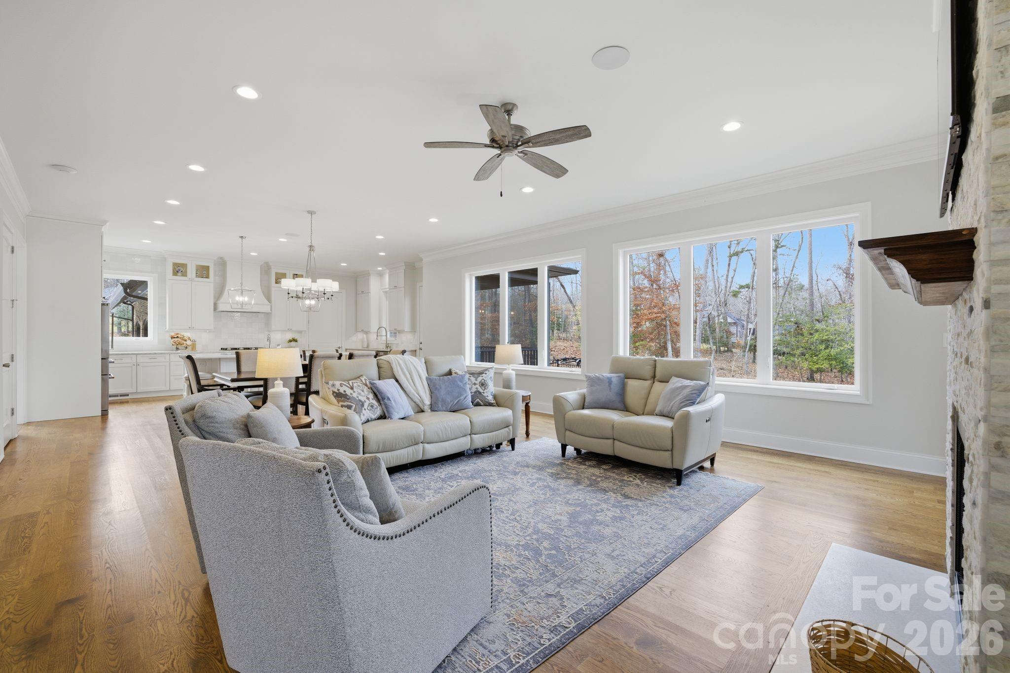 Open-Concept Main-Level Living - 875 Starboard Reach None, Lexington
