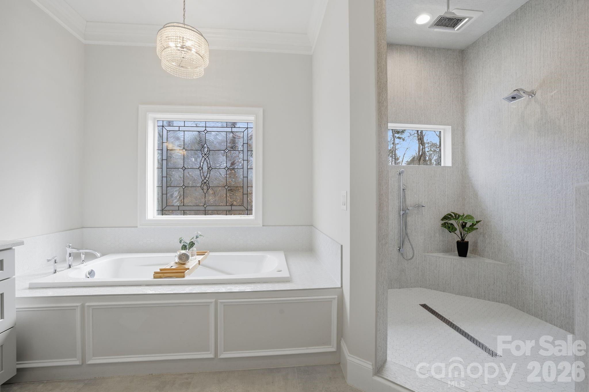 Primary Bathroom Garden Tub and Shower - 875 Starboard Reach None, Lexington