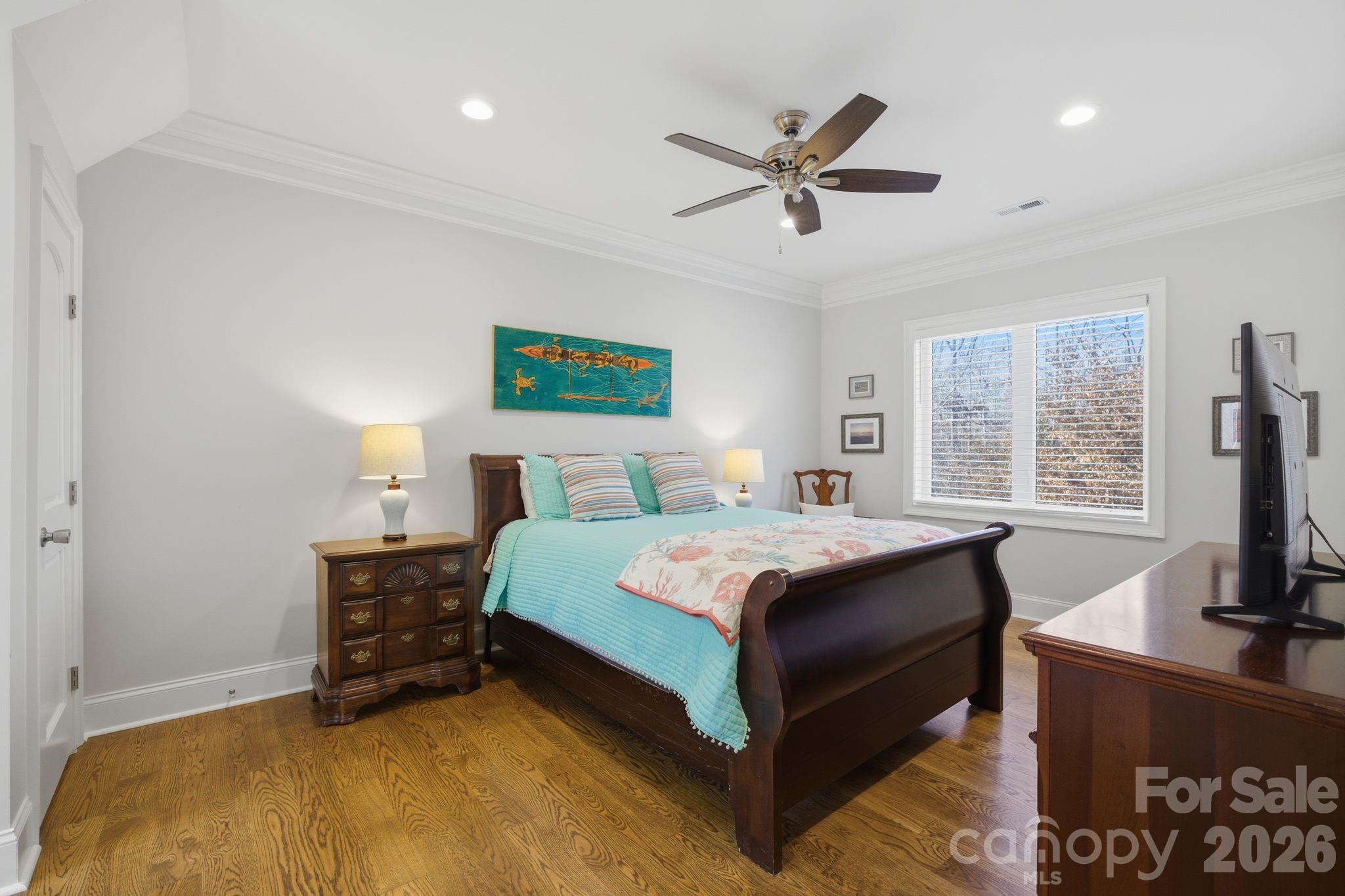 Private 2nd Living Quarters Bedroom - 875 Starboard Reach None, Lexington
