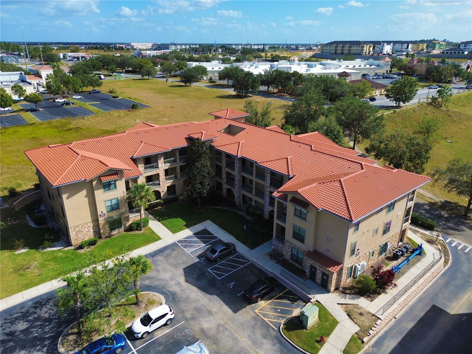 909 CHARO PKWY #1016