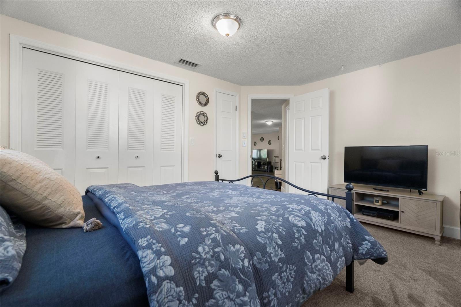Single Family Residence at 6333 ABERDEEN AVE, NEW PORT RICHEY, photo 24 of 37