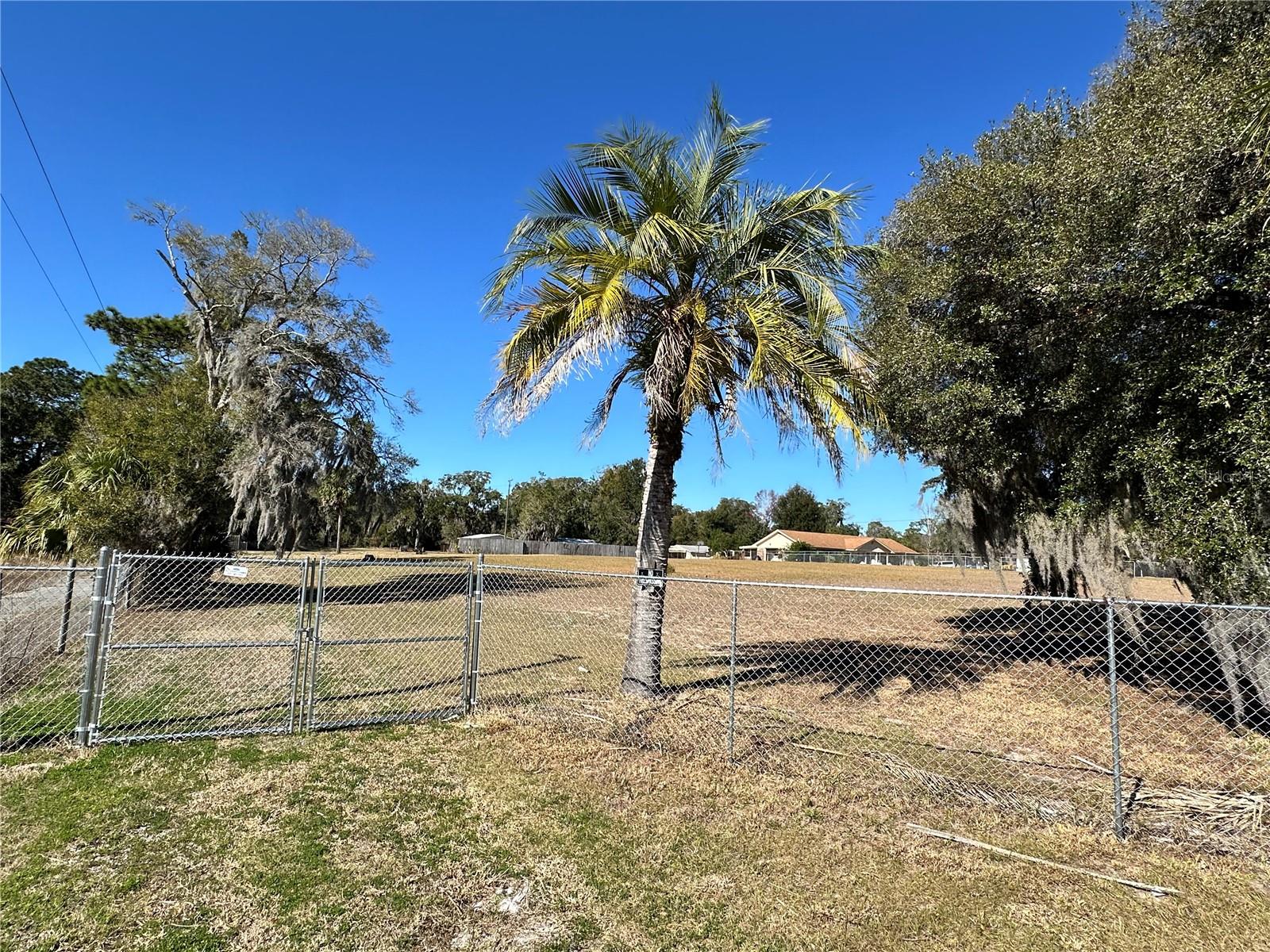 750 N WEKIWA SPRINGS RD
