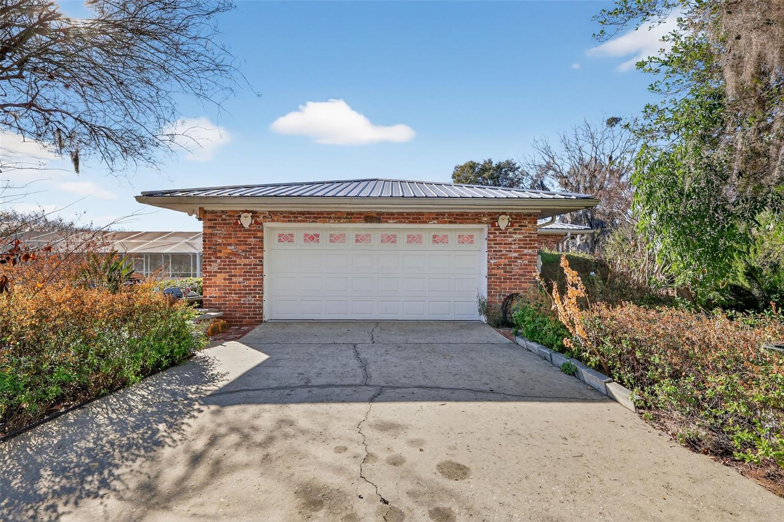 Attached Garage - 2230 SW 87TH PL, OCALA