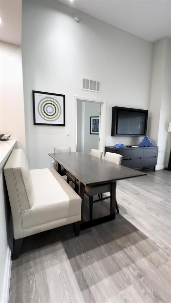 Condo - Hotel at 14501 GROVE RESORT AVE #3128, WINTER GARDEN, photo 3 of 46