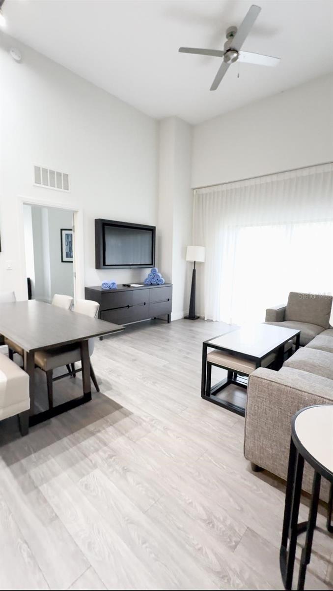 Condo - Hotel at 14501 GROVE RESORT AVE #3128, WINTER GARDEN, photo 6 of 46