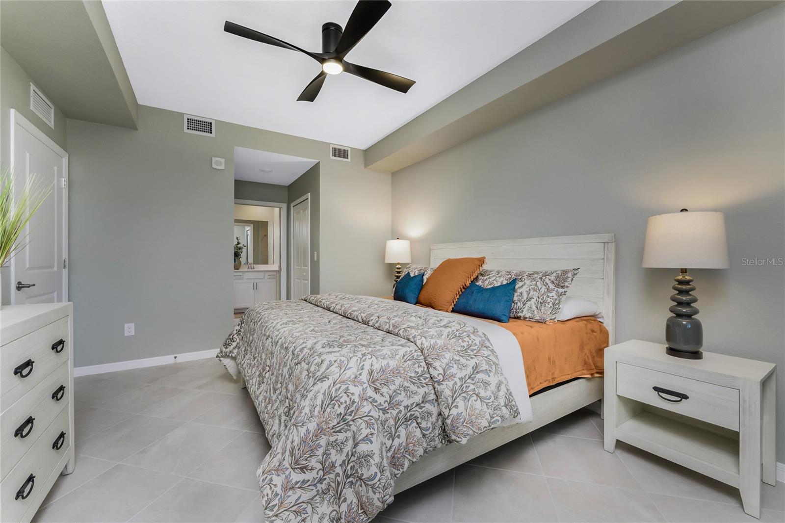 Condominium at 14267 HERITAGE LANDING BLVD #1212, PUNTA GORDA, photo 19 of 44