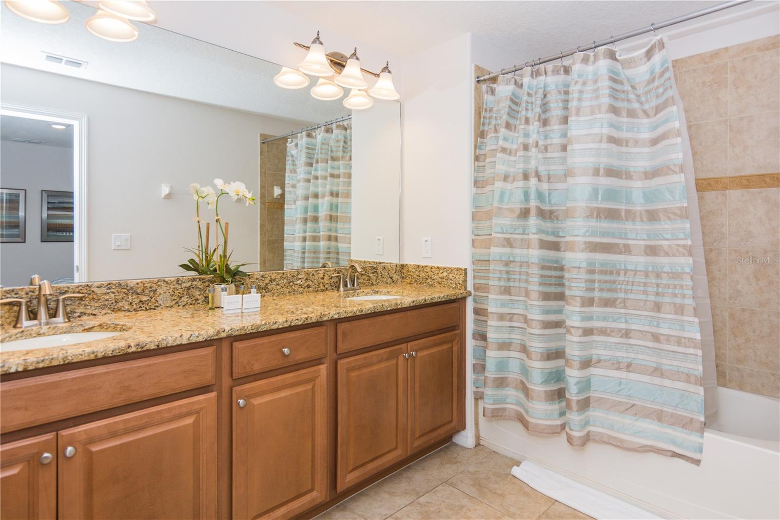 Townhouse at 2963 BANANA PALM DR, KISSIMMEE, photo 19 of 36