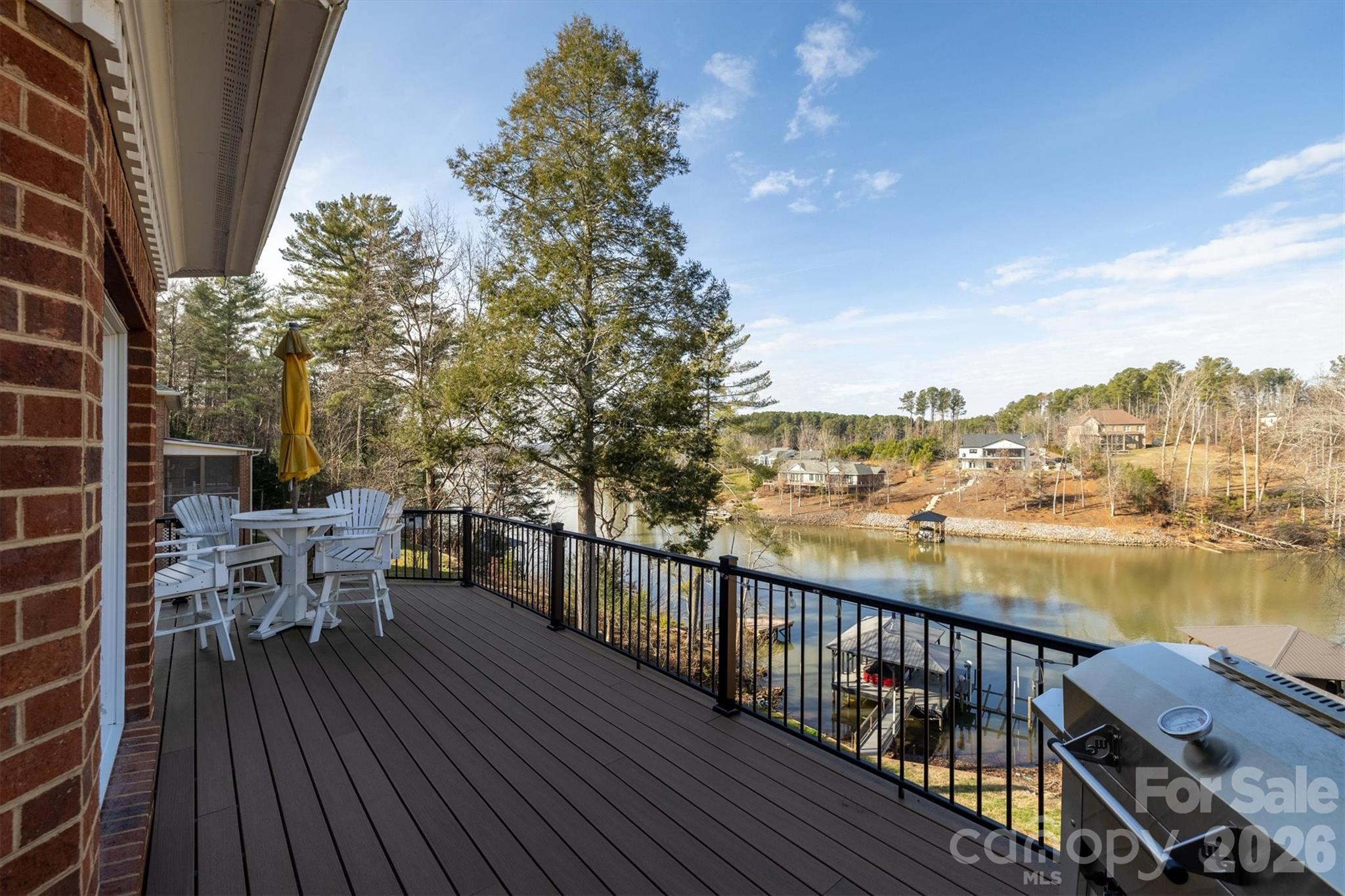 Single Family Residence at 46 Mariners Point Lane, Hickory, photo 31 of 43