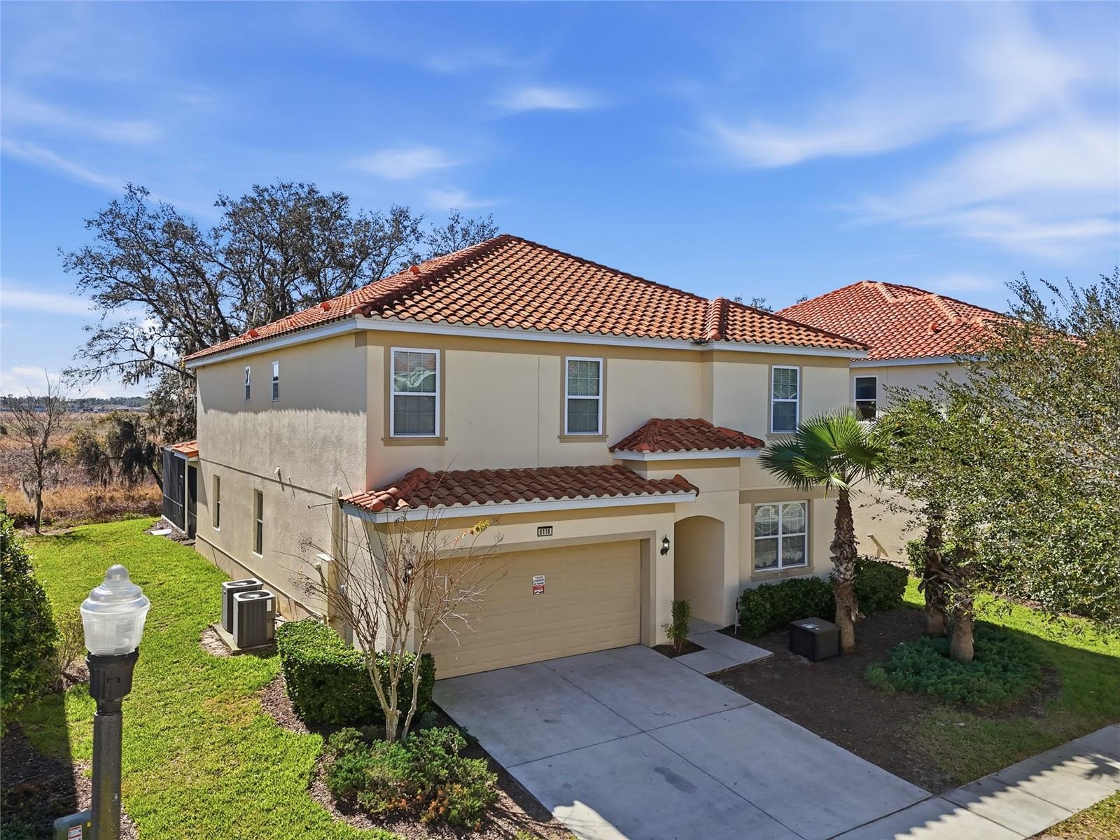 6116 BROAD OAK DR