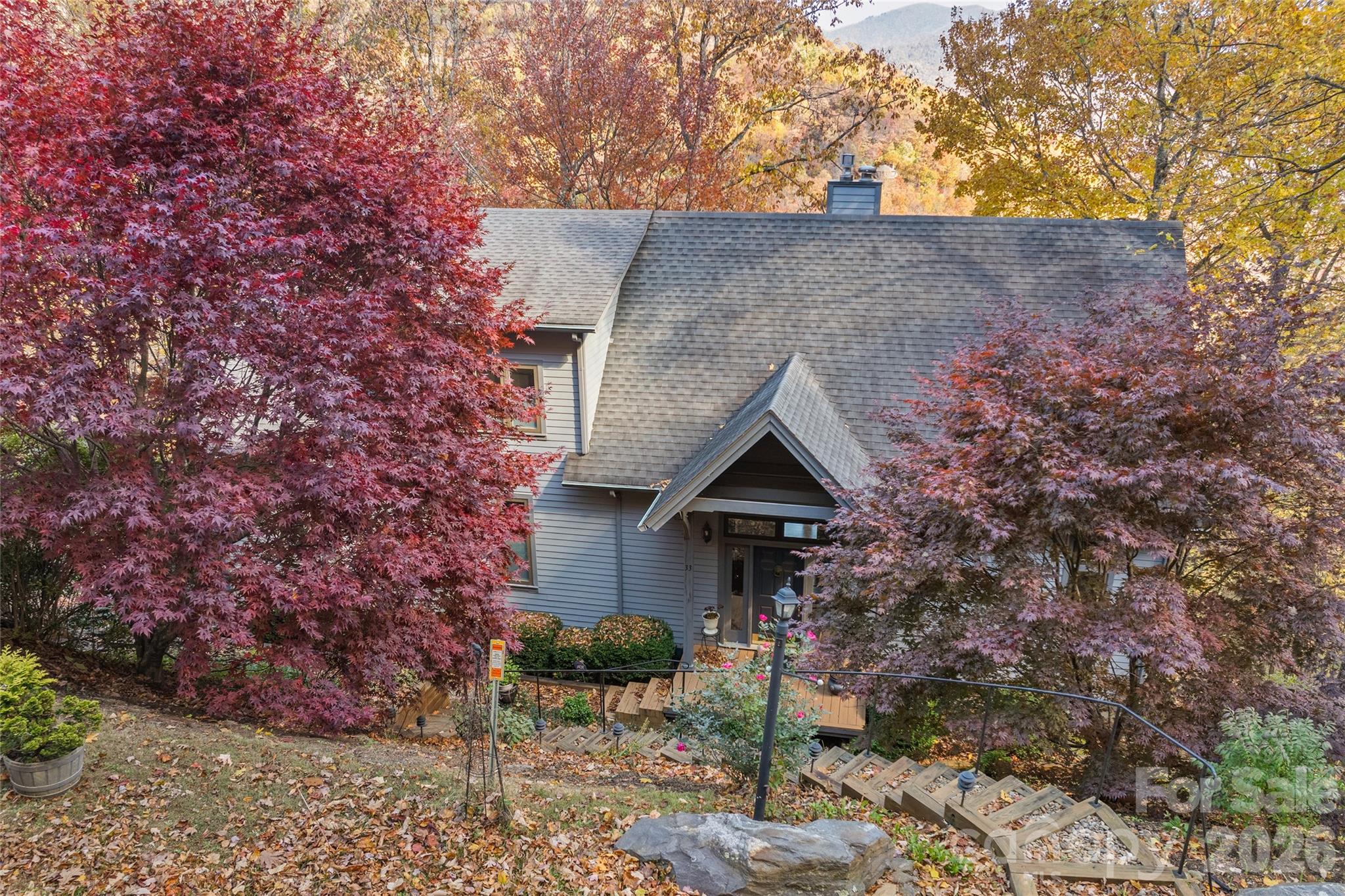Single Family Residence at 33 Great Aspen Way, Black Mountain, photo 47 of 48