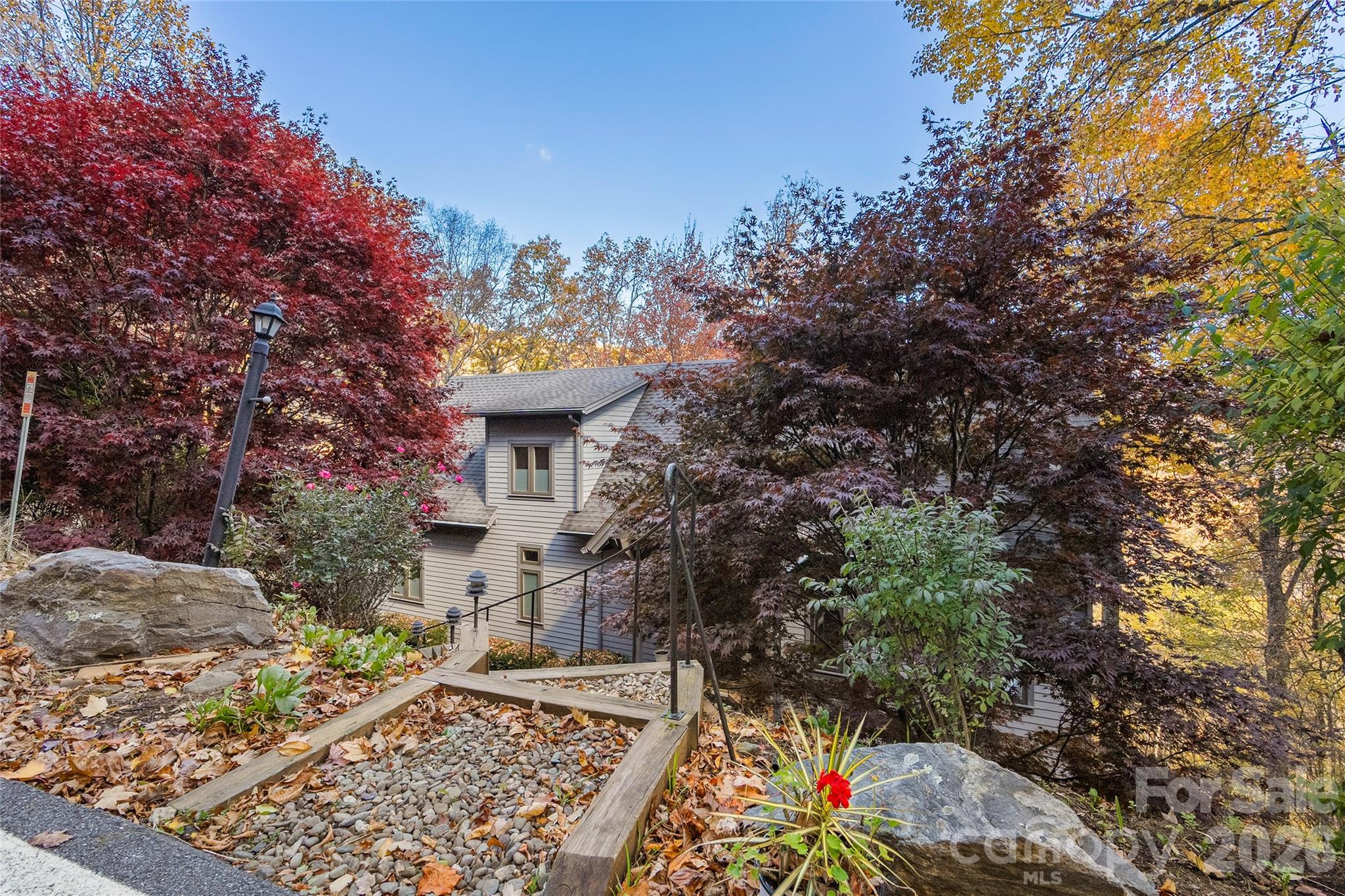 Single Family Residence at 33 Great Aspen Way, Black Mountain, photo 44 of 48
