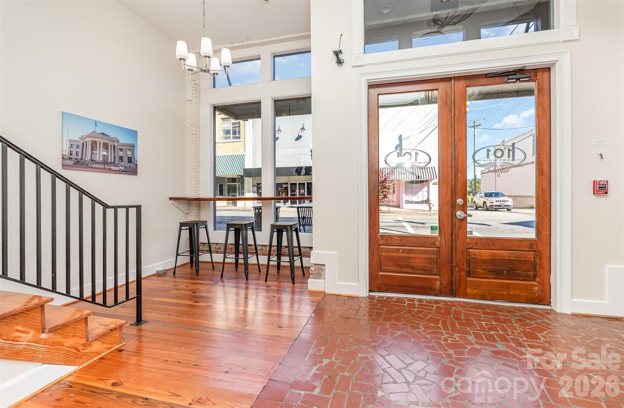 Apartment at 101 W Main Street, Union, photo 4 of 29
