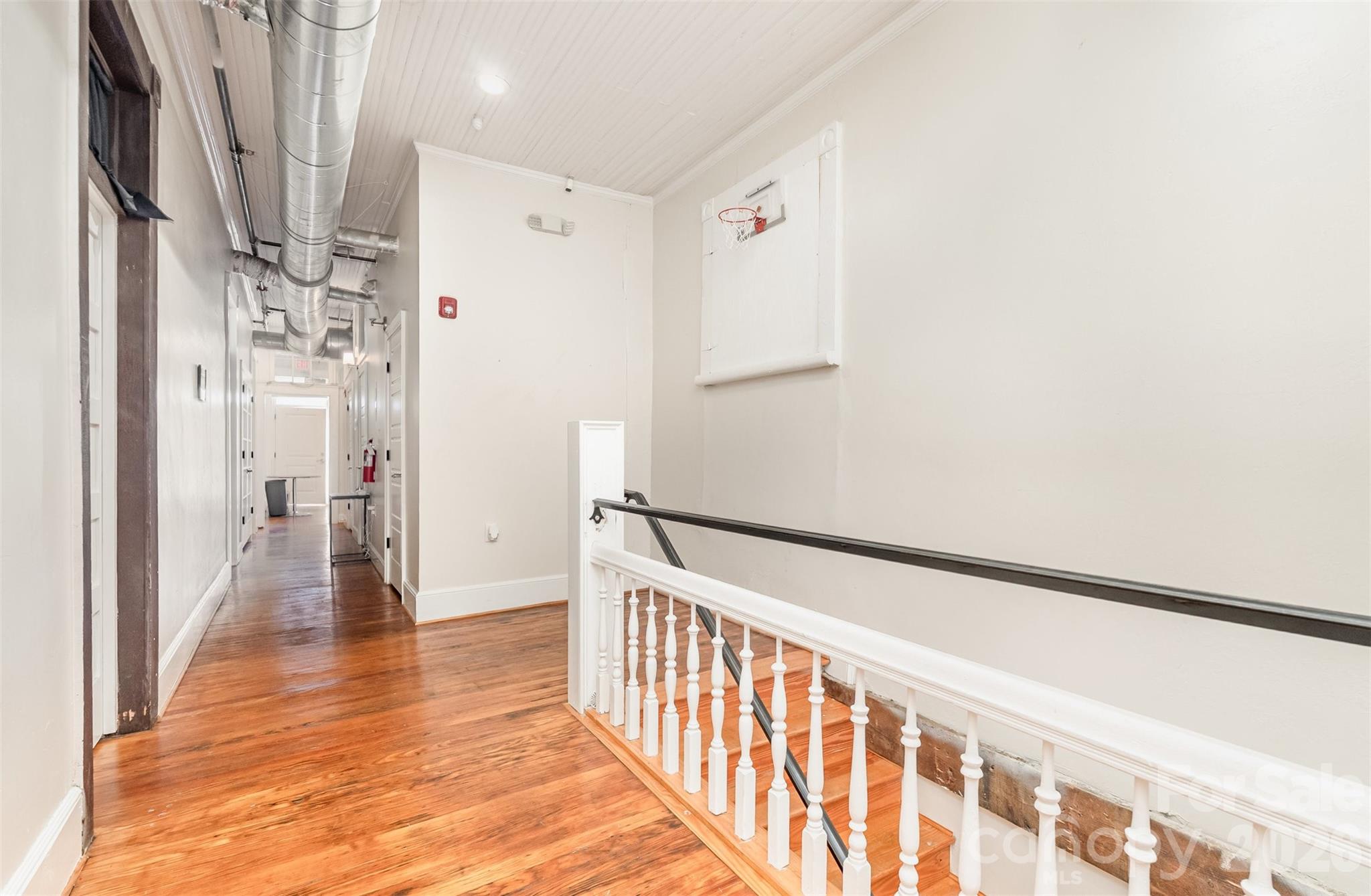 Apartment at 101 W Main Street, Union, photo 12 of 29