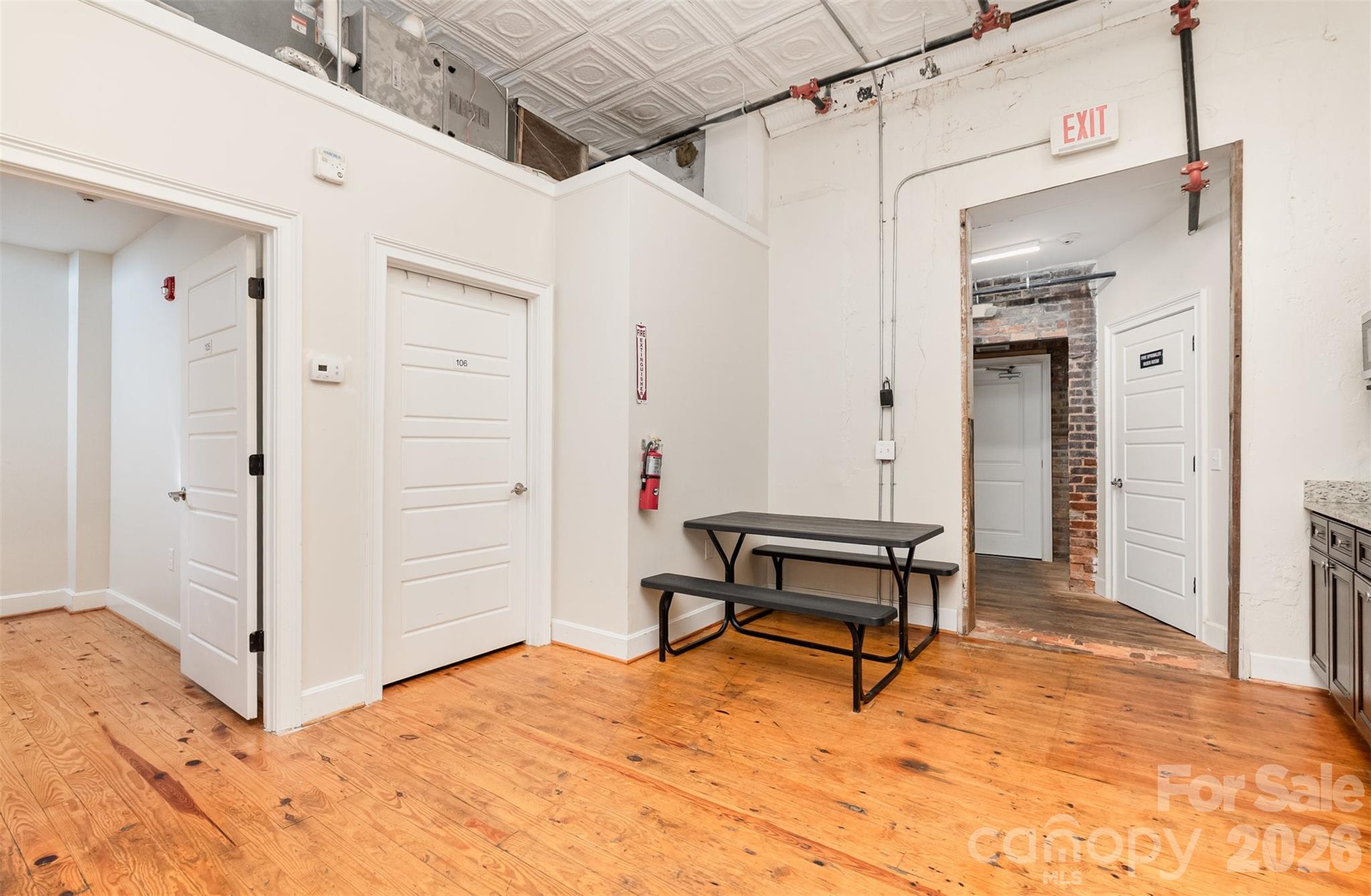 Apartment at 101 W Main Street, Union, photo 14 of 29